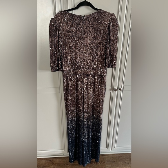 Trina Turk - STUNNING Gold and Midnight Blue Ombre Sequin Jumpsuit (Asandra) EUC - Picture 8 of 9